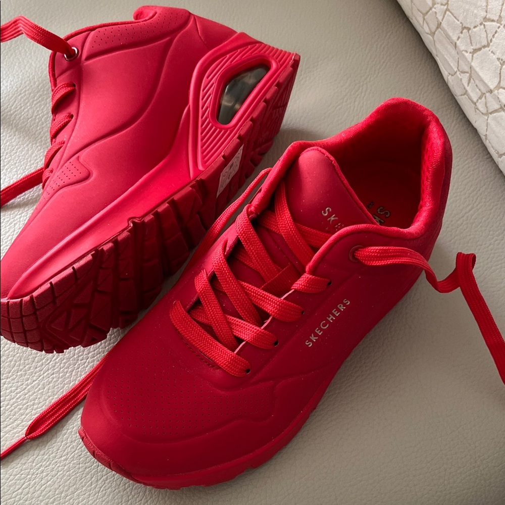 Skechers Red Women's Sneakers